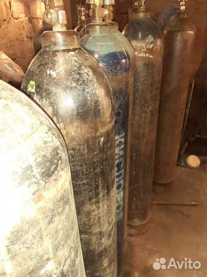 Кислородные баллоны 40 лит. Углекислотные