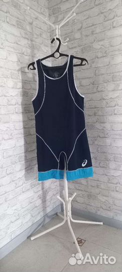 Борцовки и трико asics