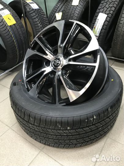 Комплект колес на LC200 R20 5*150