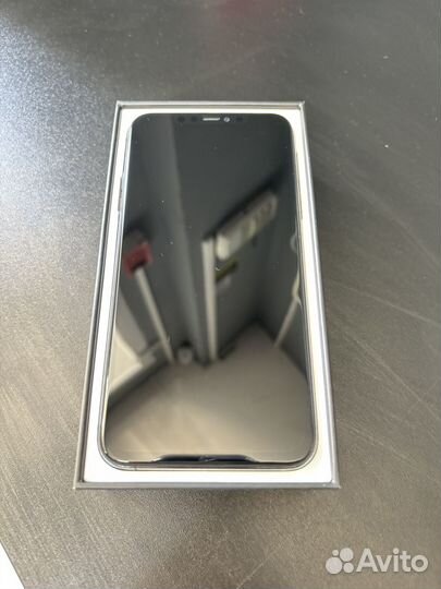 iPhone 11 Pro Max, 64 ГБ