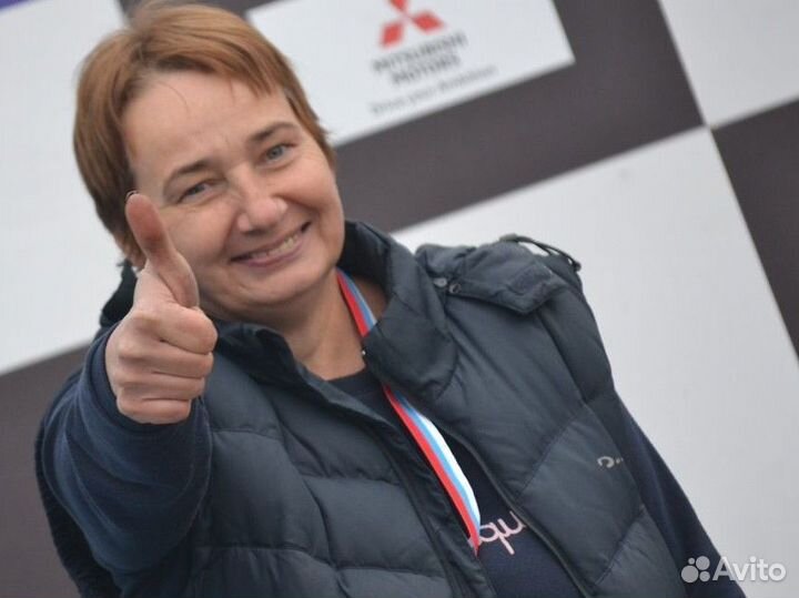 Автоинструктор женщина