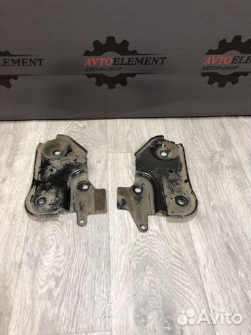 Кронштейн подрамника Nissan Terrano 3 D10