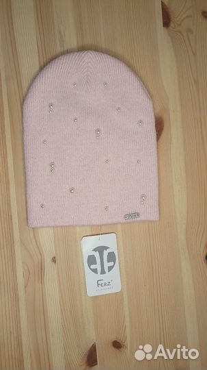 Шапка женская из ангоры новая