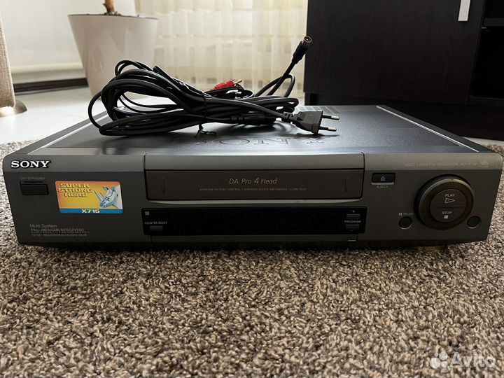 Продам видеомагнитофон