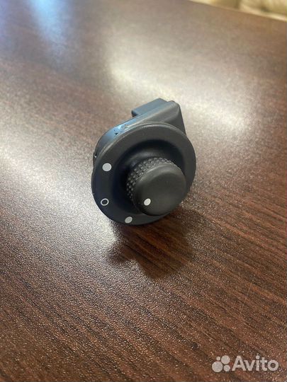 Джойстик регулировки зеркал Renault Megane2