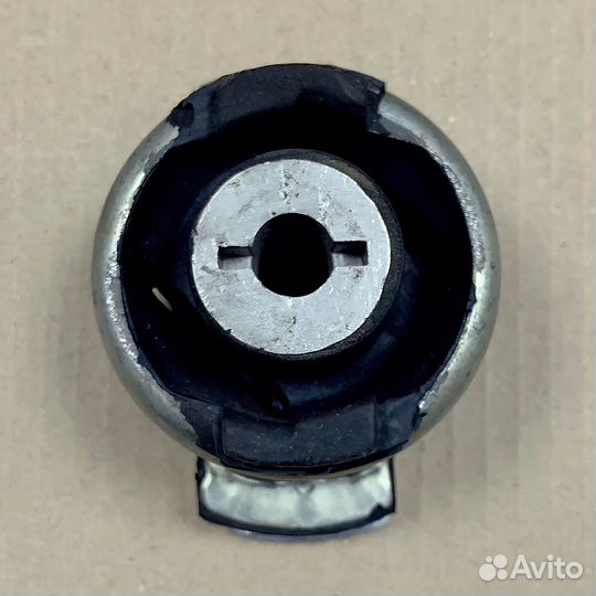 Сайлентблок задней балки Laguna II (Delphi)