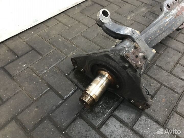 Кулак поворотный левый Daf XF105