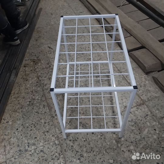 Стойка для хранения лыж