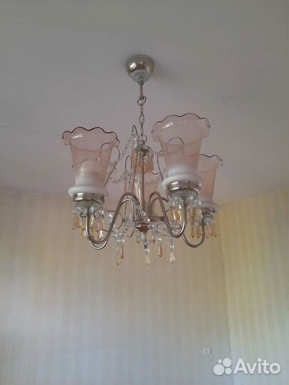 Люстра подвесная потолочная