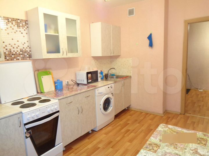 2-к. квартира, 64 м², 6/10 эт.