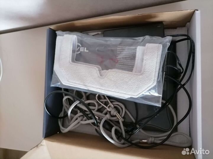 Робот стеклоочиститель