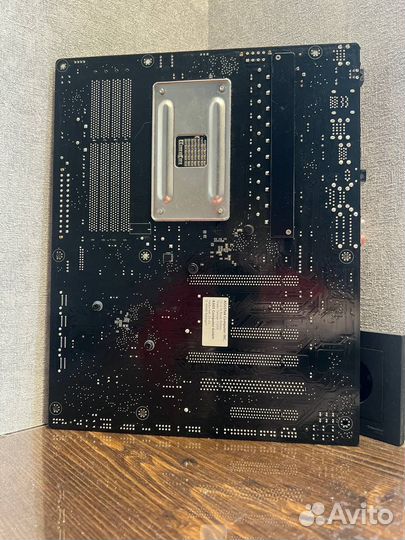 Материнская плата + проц ( 990fx r2.0 + fx 8300)