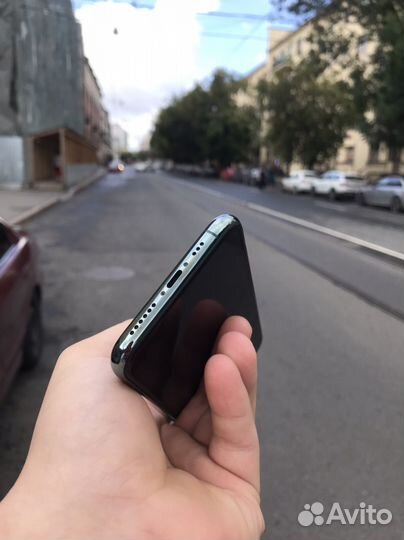 iPhone 11 Pro, 64 ГБ