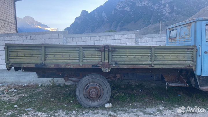 Кузов бортовой