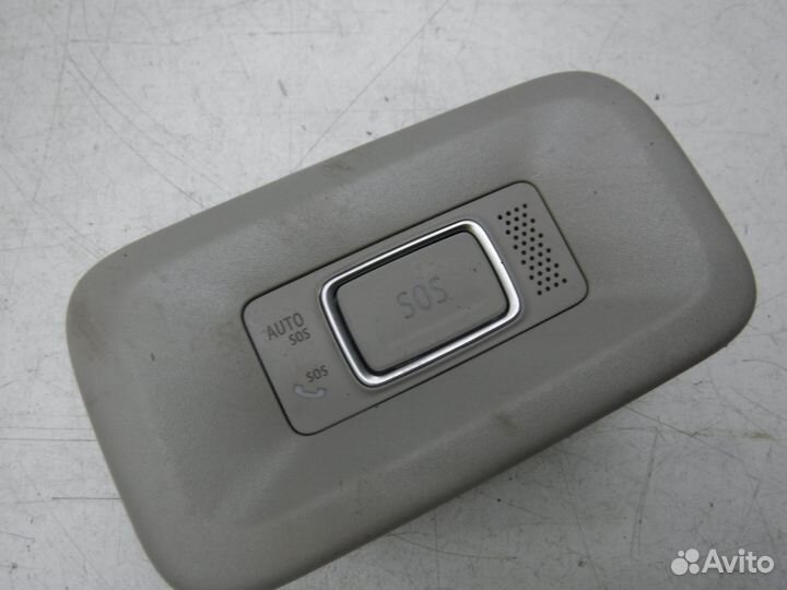 Кнопка Renault Logan 2018