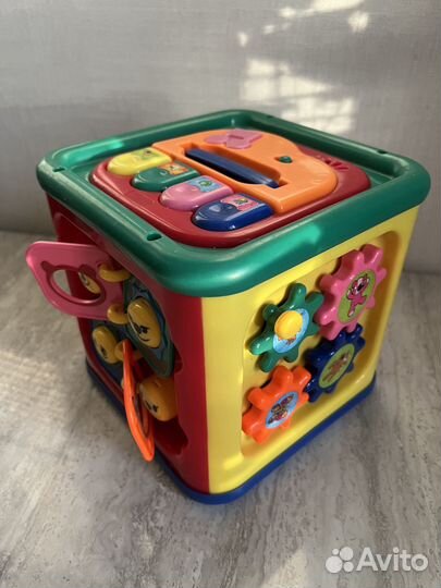 Развивающие игрушки