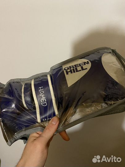 Боксерские перчатки 14