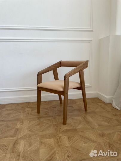 Стулья кухонные из дерева