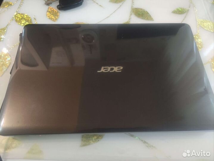 Продаю ноутбук acer
