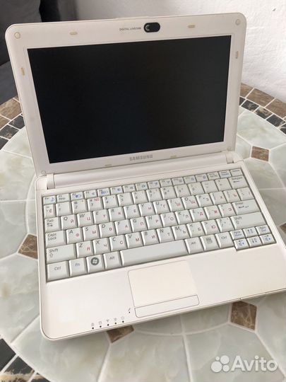 Samsung ноутбук N130
