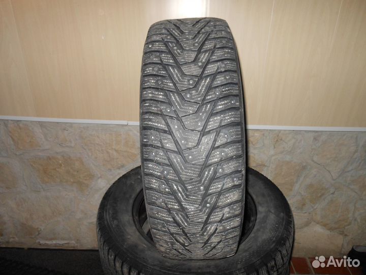 Hankook Winter I'Pike LT RW09 235/65 R17 и 235/65 R17 104T