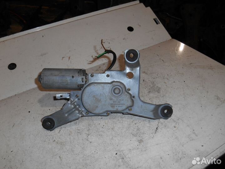 Задн мотор дворника 0390206514 Mitsubishi Carisma