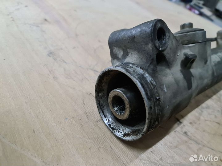 Рулевая рейка Mercedes W221