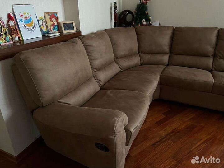 Обойщик и швея по мягкой мебели