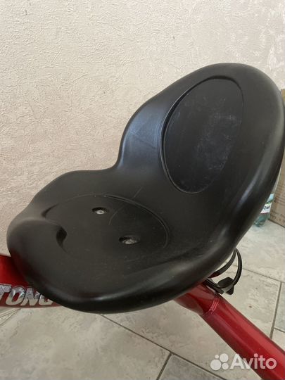 Детский трехколесный велосипед бу