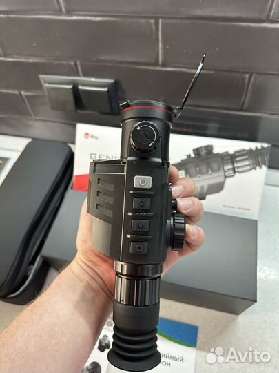 Тепловизор iRay Geni