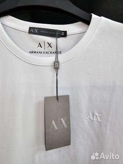 Футболка Armani Exchange