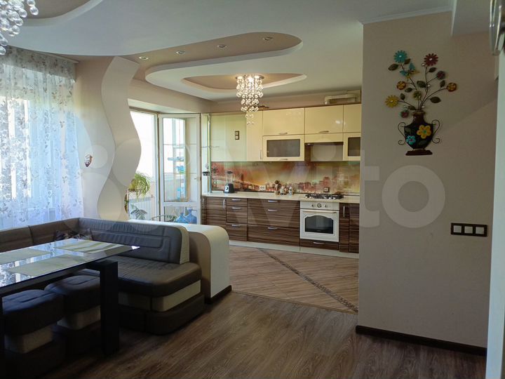 3-к. квартира, 101,3 м², 3/9 эт.