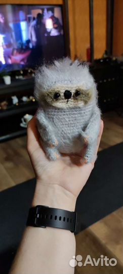 Вязанный ленивец Валентин к празднику