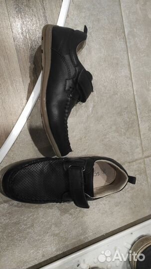 Школьная обувь для мальчика мокасины