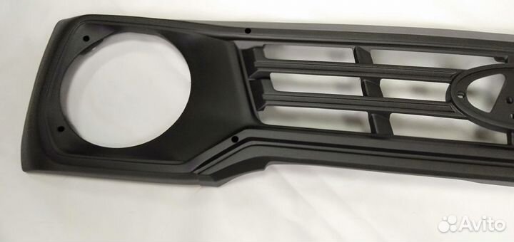 Решетка радиатора Бронто Нива Рысь