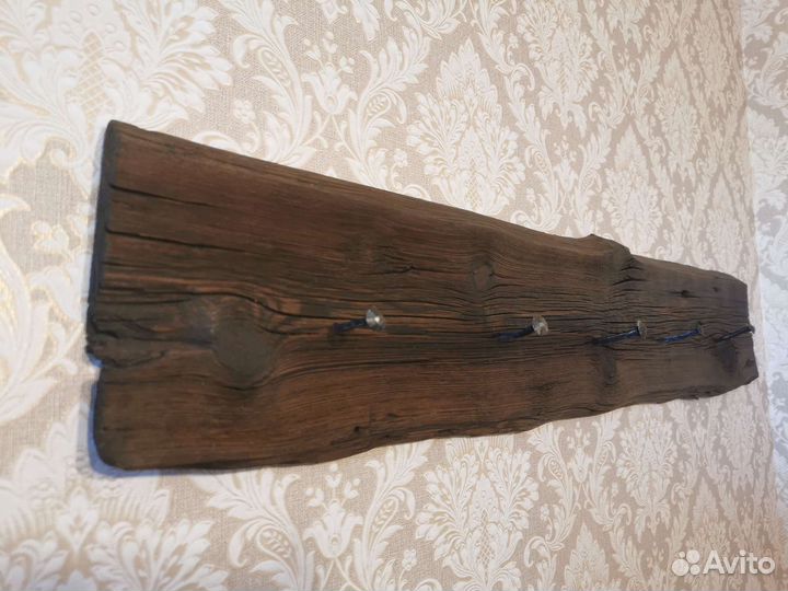 Вешалка настенная деревянная