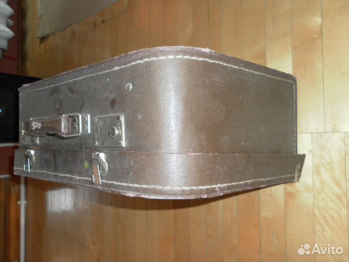 Чемодан для хранения швейной машины