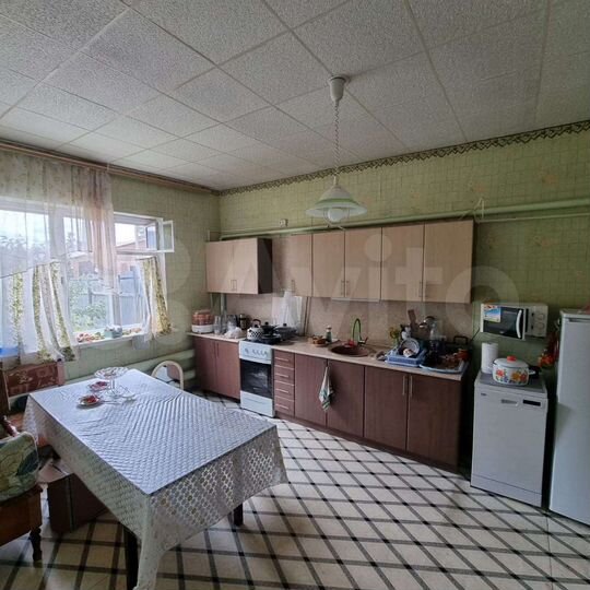 Дом 170 м² на участке 16 сот.