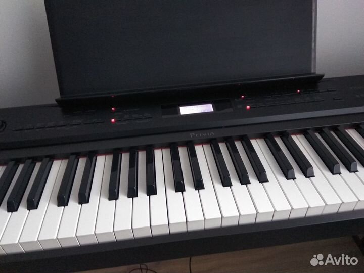 Цифровое пианино Casio Privia PX-330