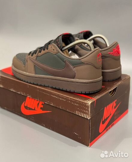 Кроссовки Nike Air Jordan Travis Scott (42)