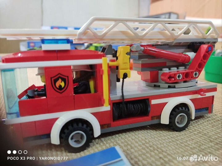 Лего city, пожарная машина (набор 60107)