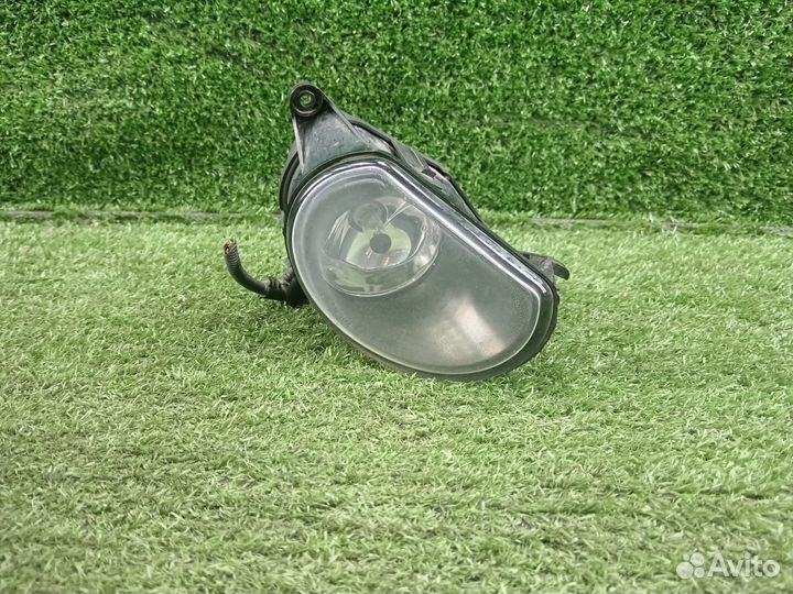 Фара противотуманная правая VAG Audi Q7