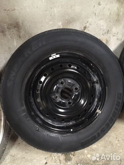 Комплект летних колес R13 Bridgestone