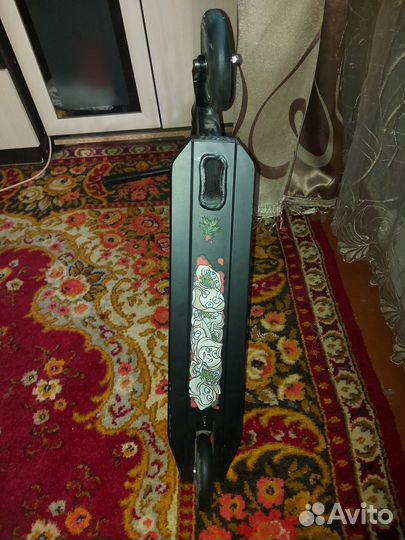 Трюковой самокат