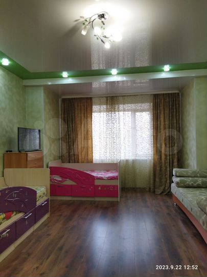 2-к. квартира, 61 м², 2/5 эт.