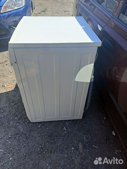 Стиральная машина Samsung 5,5кг огромная