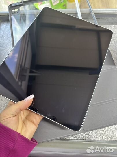 iPad pro 12.9 m2 2022 128gb gen6