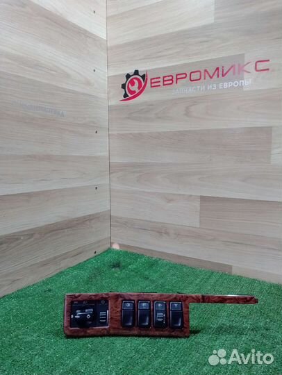 Блок управления светом Volvo 9137098