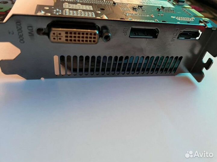 Видеокарта gtx 950 2gb