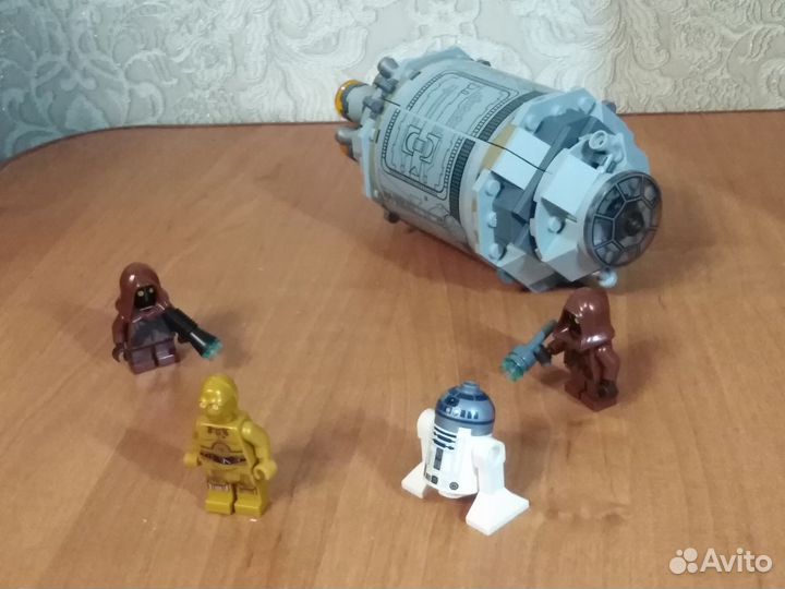 Lego Star Wars 75136 Спасательная капсула дроидов